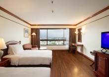 Четырёхместный номер Superior в Centara Riverside Hotel Chiang Mai