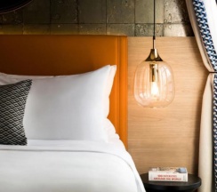 Двухместный люкс Cosy двуспальная кровать в Renaissance Paris Vendome Hotel