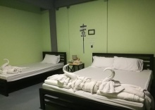 Трёхместный номер Standard в Samsen 8 Hostel