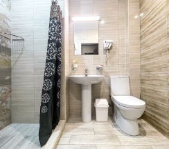 Корпус Сильвер Семейный Стандарт в Family Pride Inn Прайд
