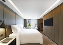 Двухместный номер Premier в HOMM Sukhumvit34 Bangkok by Banyan Tree Group