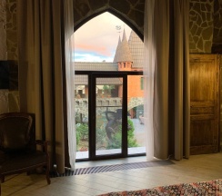 Комната в замке с одной кроватью в Валерия