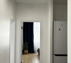 Апартаменты Comfort с 3 комнатами с видом на город в Апартаменты WHITE APARTMENT рядом с центром