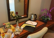 Номер Deluxe в Hadyai Golden Crown Hotel