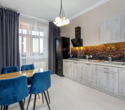 Апартаменты на 13 этаже 5 подъезд (г. Тюмень, ул. Малыгина д.90) в Rehome