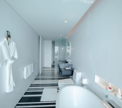 Люкс с балконом в Veranda Resort & Villas Hua Hin - Cha Am