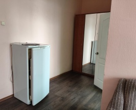 Номер комфорт стандарт с 1 односпальной и 1 двуспальной кроватью в Комета