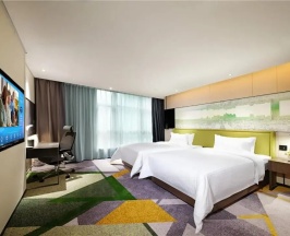 Двухместный номер Superior (2 отдельные кровати) в Hampton By Hilton Guangzhou Tianhe Sports Center