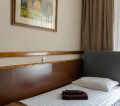 Семейный двухкомнатный в Ольшаники