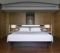 Двухместный люкс двуспальная кровать в Rayong Marriott Resort & Spa