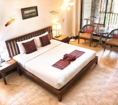 Номер семейный Deluxe с 2 комнатами в Birds and Bees Resort