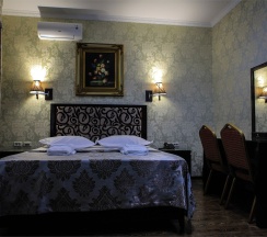 Стандарт + включён Бассейн и SPA в Роза ветров