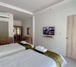 Вилла с 5 комнатами в De Palm Poolvilla