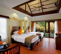 Двухместный коттедж двуспальная кровать в Diamond Cottage Resort & Spa