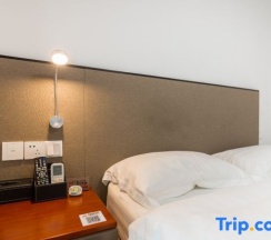 Одноместный номер Deluxe в Holiday Inn Shanghai Dianhu (Zhujiajiao Scenic Area Ancient Town)