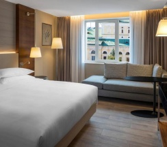 Номер Клубный с доступом в Лаундж в Sheraton Nizhny Novgorod kremlin