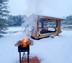 Гостевой дом с  несколькими номерами и банкетным залом (до 20чел) в Дивная бухта Селигер