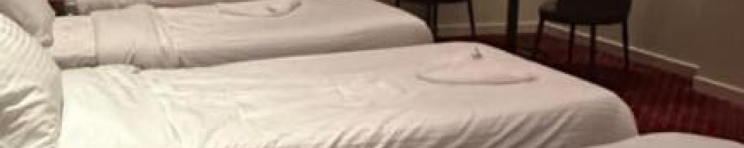 Четырёхместный номер Standard в Araek Al Khlood Hotel