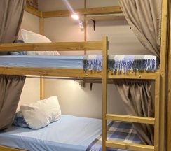 №7 Общий шестиместный номер в Nice hostel