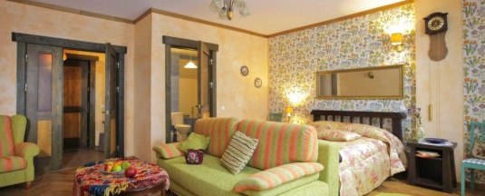 Полулюкс однокомнатный с французским балкончиком в Таежные дачи