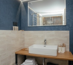 Двухуровневый Джуниор сюит для вас и вашего питомца в Игуана