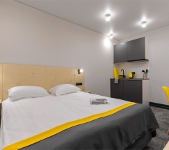 izzziUP Comfort с 1 двуспальной кроватью в izzziup community L&C