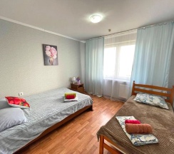 Апартаменты с 2 комнатами с балконом и с красивым видом из окна в Sweethome23