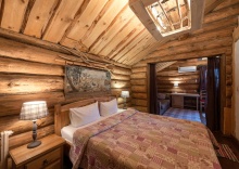 Номер люкс с 1 двуспальной кроватью ( корпус Деревянный Этноотель ) в Бобровая долина