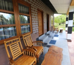 Люкс Deluxe в Eco Hotel Black & White - Anuradhapura