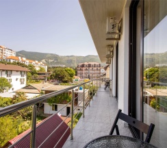 Номер первой категории "Стандарт с балконом" в Mari