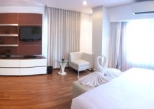 Люкс Premier c 1 комнатой в Sathorn Grace Serviced Residence