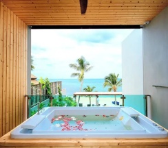 Номер Standard с 3 комнатами с балконом и рядом с пляжем в Pavilion Samui Pool Residence