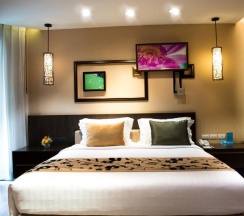 Двухместный номер Deluxe с видом на море двуспальная кровать в A-One Pattaya Beach Resort