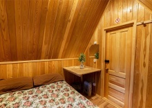 Летний Домик с 1 двуспальной кроватью в Рафт-премьер