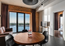 2 bdrm Panoramic River View в Docklands