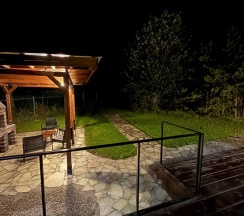 Коттедж улучшенный Лесной барн в Gagarka village
