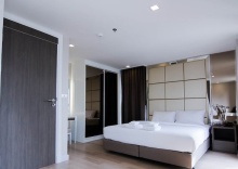 Люкс c 1 комнатой с балконом в Hope Land Hotel Sukhumvit 8