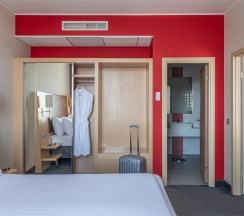 Люкс в Cosmos Volgograd Hotel