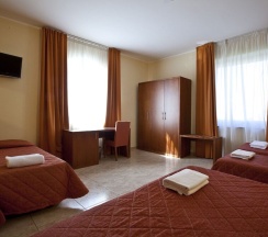 Четырёхместный номер Standard в Hotel San Martino