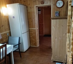 Шале на берегу в деревне в Центр туризма