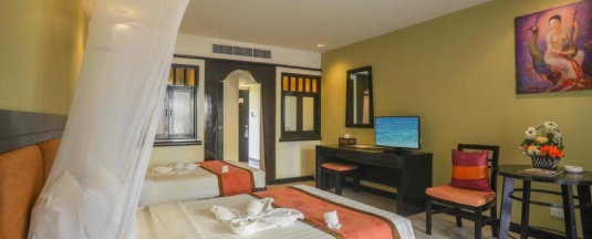 Двухместный номер Deluxe с балконом 2 отдельные кровати в Woraburi Phuket Resort & Spa