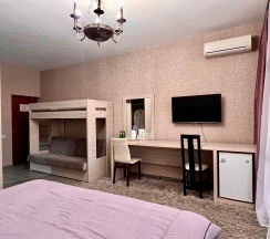 Комфорт+ с балконом прямой вид на море в Кавказ