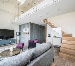 Двухуровневые апартаменты с 3 спальнями Премиум в Intermark Residence