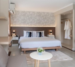 Двухместный люкс Corner двуспальная кровать в Heeton Concept Hotel Pattaya by Compass Hospitality