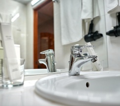 Номер улучшенный с 2 односпальными кроватями в Azimut Отель Ставрополь