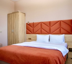 Делюкс с балконом и видом на море в Ассоль