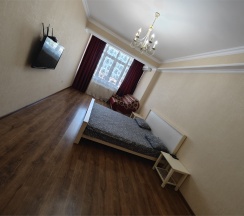 М.Горького 85Б. 2-комн.кв., 10-этаж, 124 в АнтиОтель