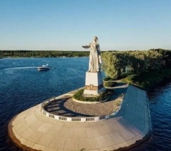 Двухместные апартаменты (двуспальная кровать) в Квартира на улице Кольцова 3