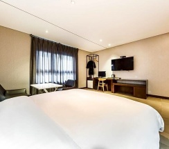 Номер Premier в F HOTEL Yeongdeungpo