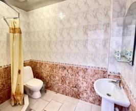 Четырёхместный семейный номер Standard c 1 комнатой с видом на горы в Апельсин